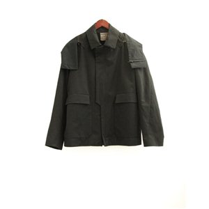 JACKET (GESTALT)