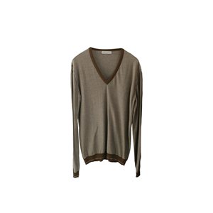 V-NECK TOP (140)