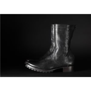 BOOTS (BROWN)
